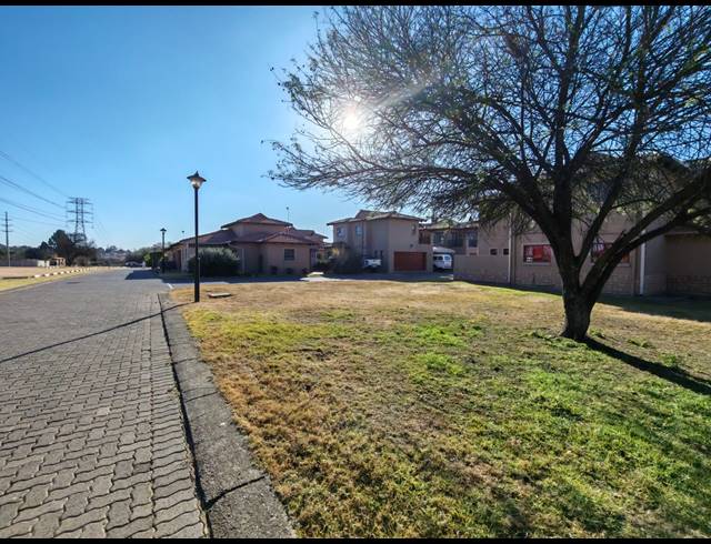 244M² VACANT LAND FOR SALE IN RISIVILLE
